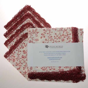 Table Linen With 4 Cloth Napkins 